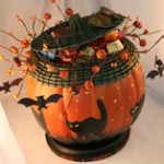 Candy Bowl with lid open
